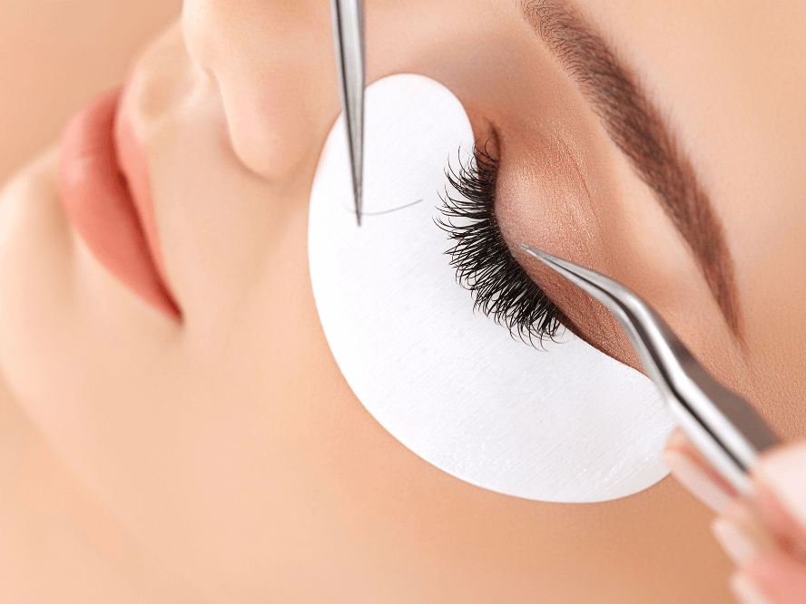 Skin and Laser lounge lashes and eye treatment